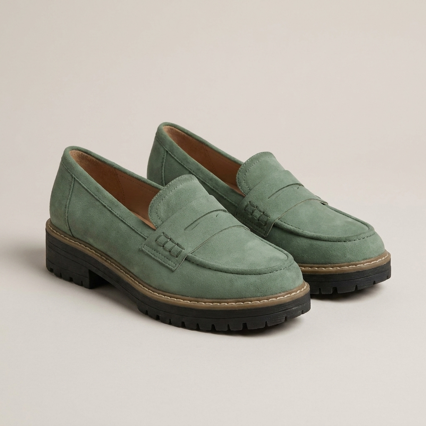 PLUXSTYLE::numise::chunky-slip-on-loafers::pack-green