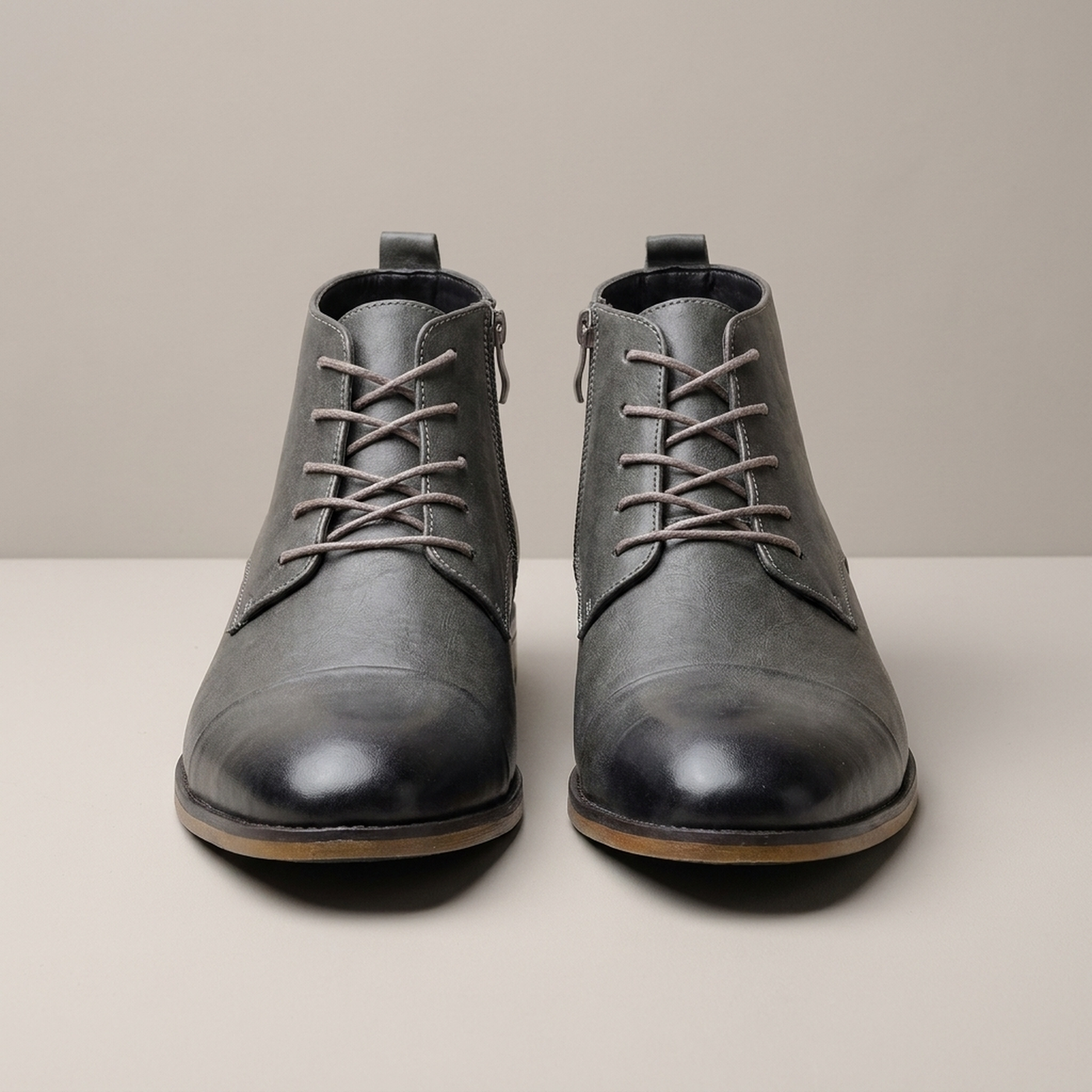 PLUXSTYLE::numise::mens-relaxed-chelsea-footwear::pack-grey