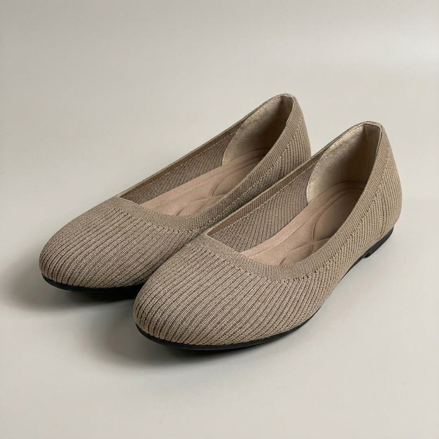PLUXSTYLE::numise::alina-everyday-table::pack-khaki
