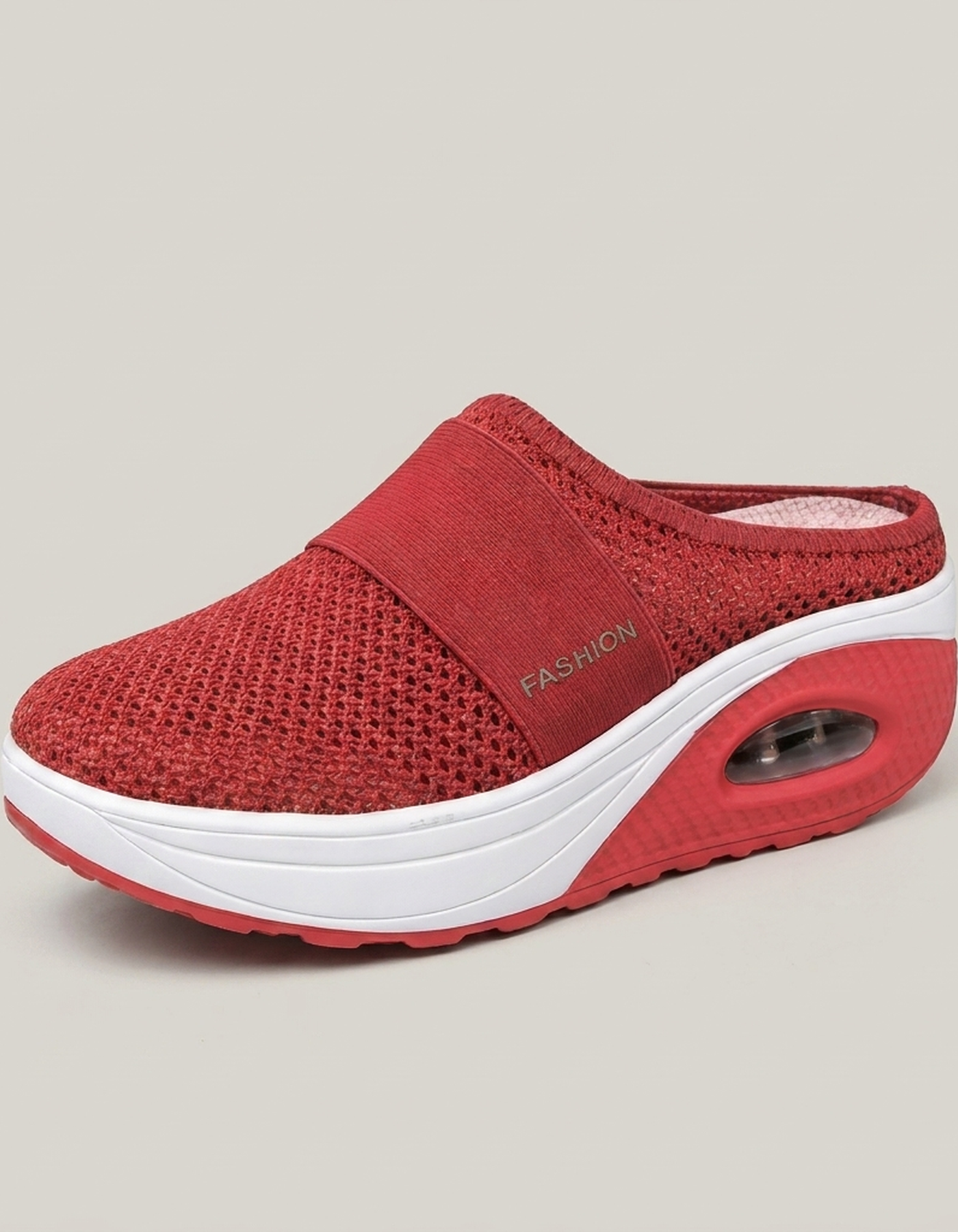 PLUXSTYLE::numise::air-cushion-slip-on-footwear::closeup-hero