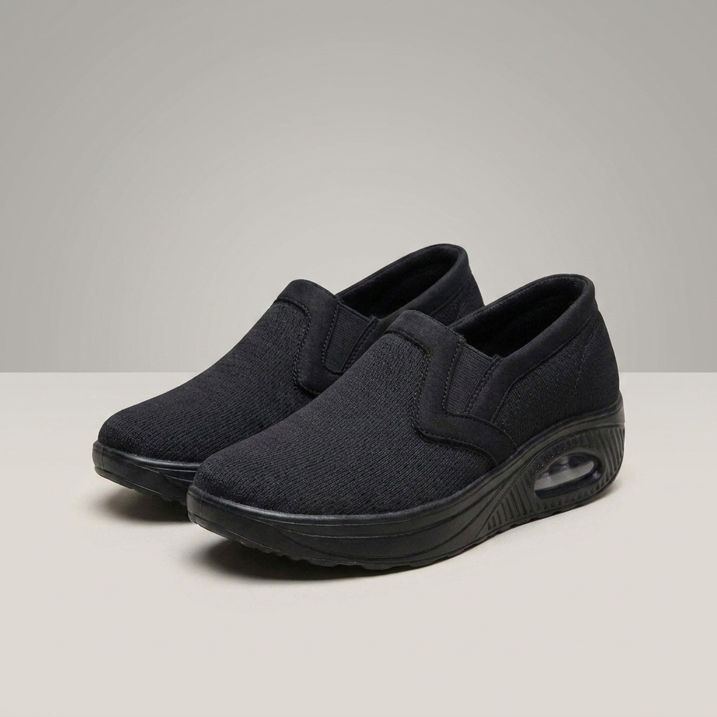 PLUXSTYLE::numise::womens-soft-step-orthopedic-loafers::closeup-detail