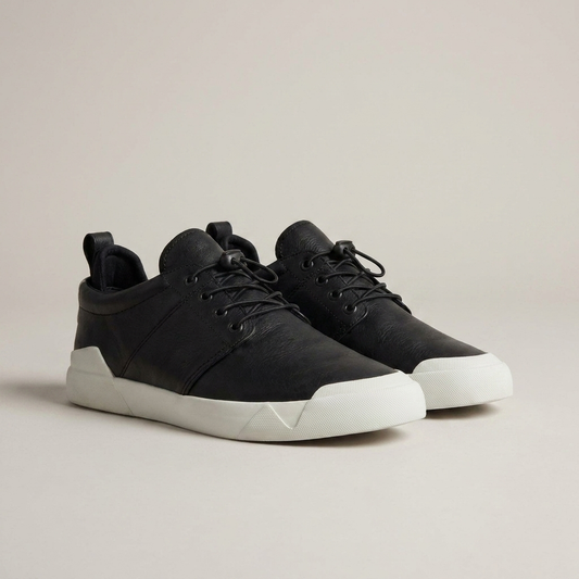 PLUXSTYLE::numise::mens-quick-lace-low-top-sneakers::closeup-detail