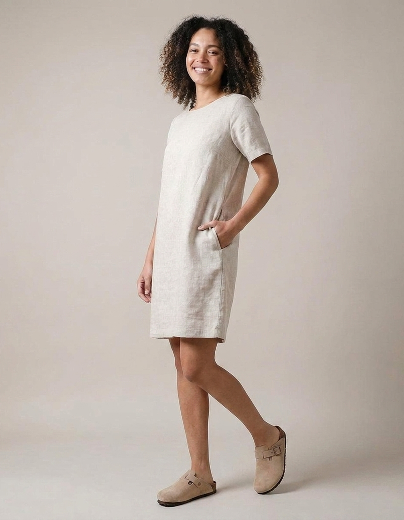 PLUXSTYLE::numise::womens-adjustable-support-clogs::zoom-out