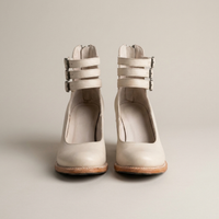 PLUXSTYLE::numise::strappy-block-heel-ankle-boots::pack-white