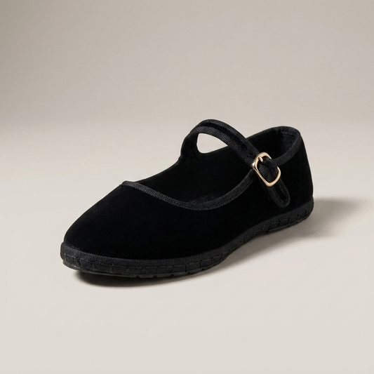 PLUXSTYLE::numise::adjustable-strap-mary-jane-footwear::closeup-hero