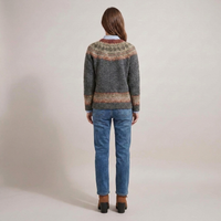 PLUXSTYLE::numise::aria-fair-isle-sweater::back