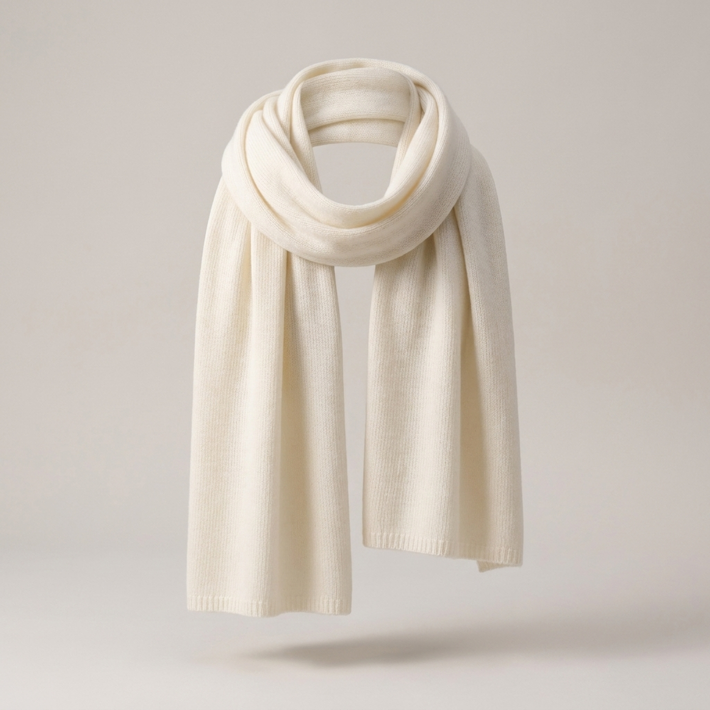 PLUXSTYLE::numise::everyday-lightweight-scarf::pack-ivory