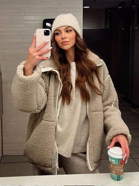 PLUXSTYLE::numise::womens-relaxed-zip-up-parka-1::lifestyle-keep-2