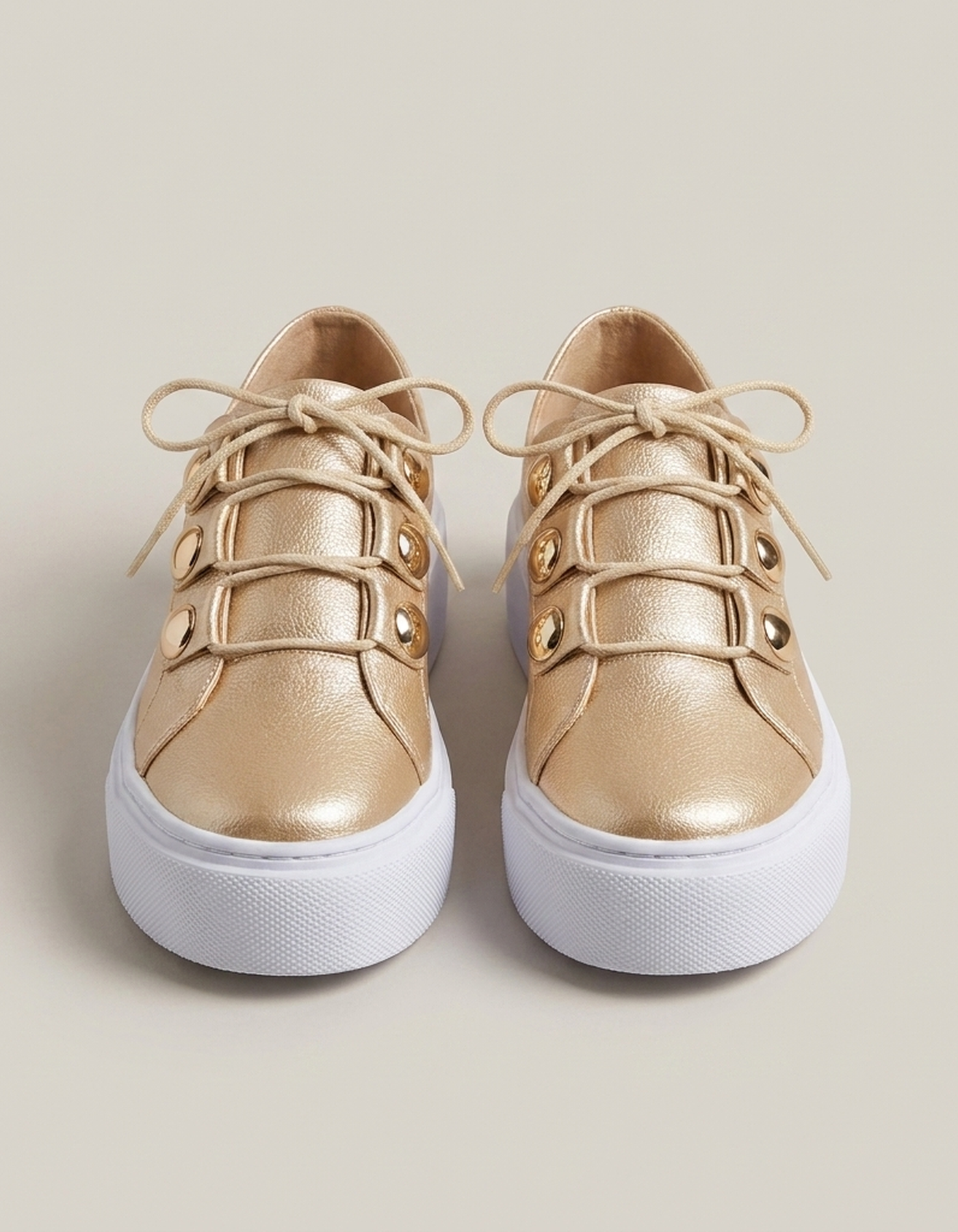 PLUXSTYLE::numise::aria-studded-platform-sneakers::pack-gold