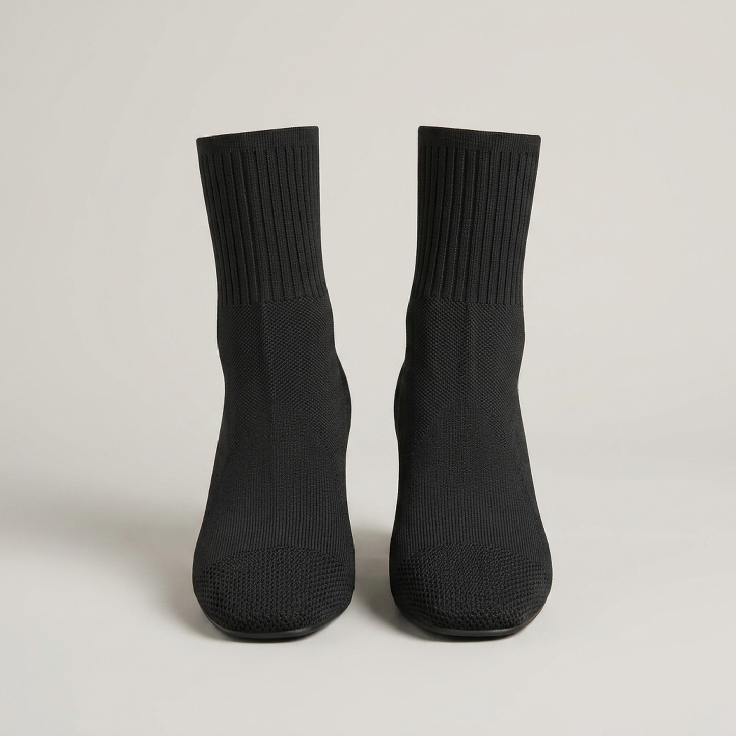 PLUXSTYLE::numise::ribbed-collar-ankle-boots::pack-black
