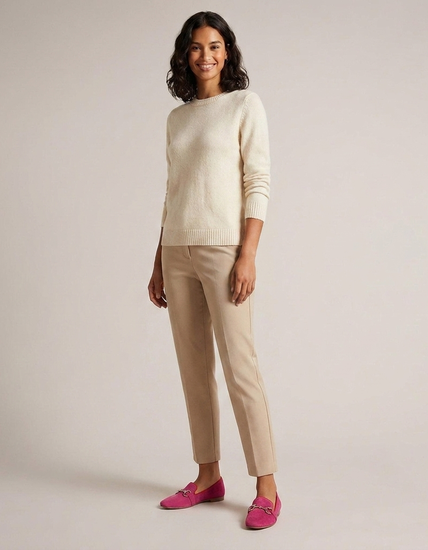 PLUXSTYLE::numise::ava-deep-pink-chain-loafers::zoom-out