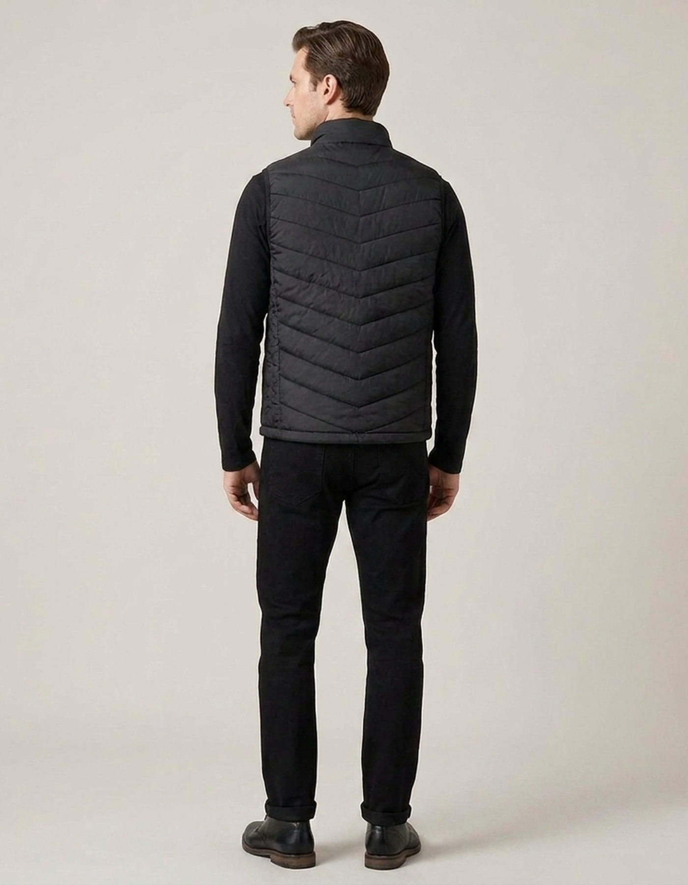 PLUXSTYLE::numise::self-heating-bodywarmer-vest::back