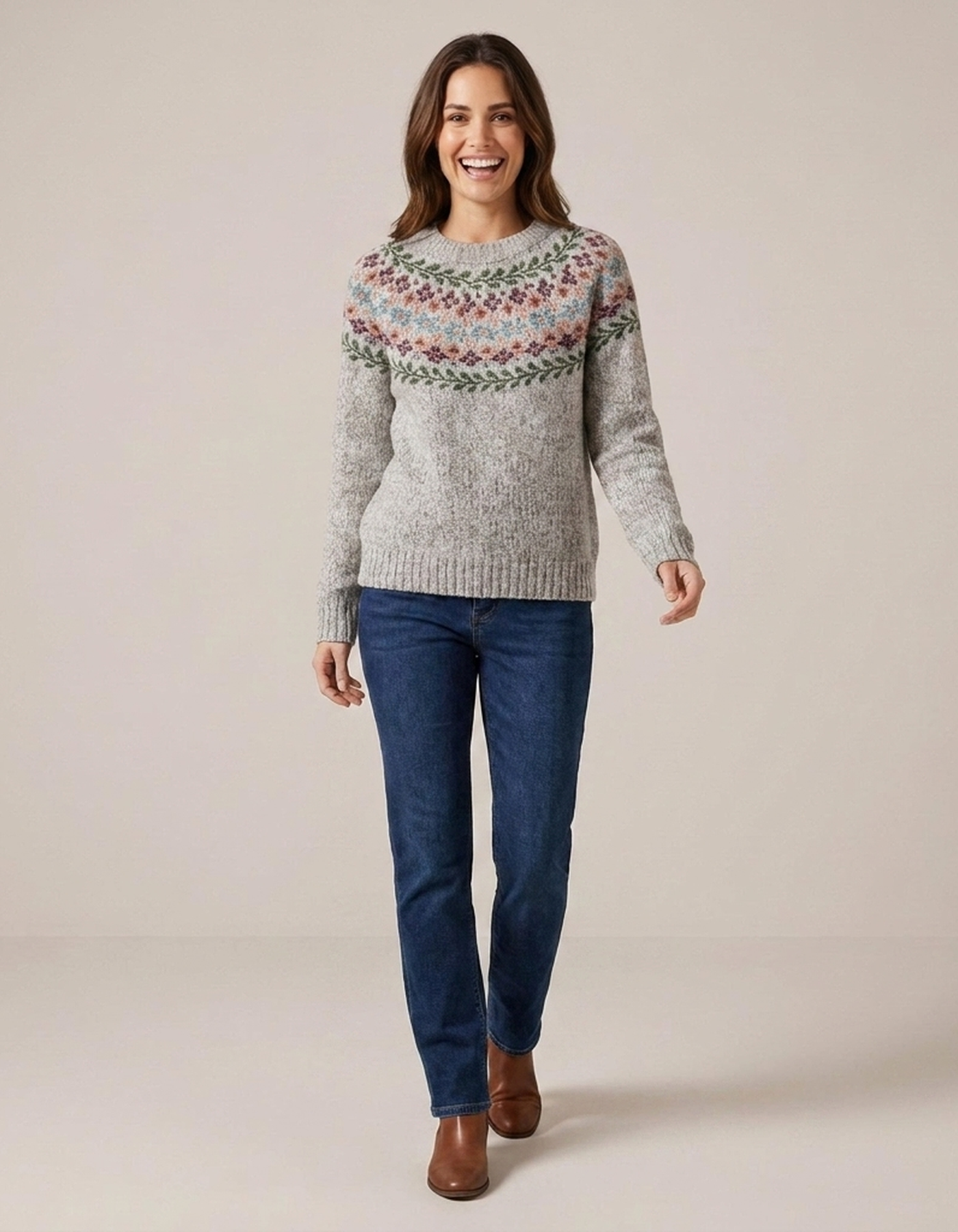 PLUXSTYLE::numise::evelina-relaxed-fit-sweater::front