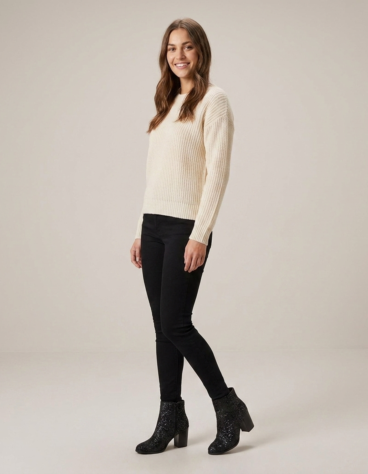 PLUXSTYLE::numise::aisling-sparkling-ankle-boots::zoom-out