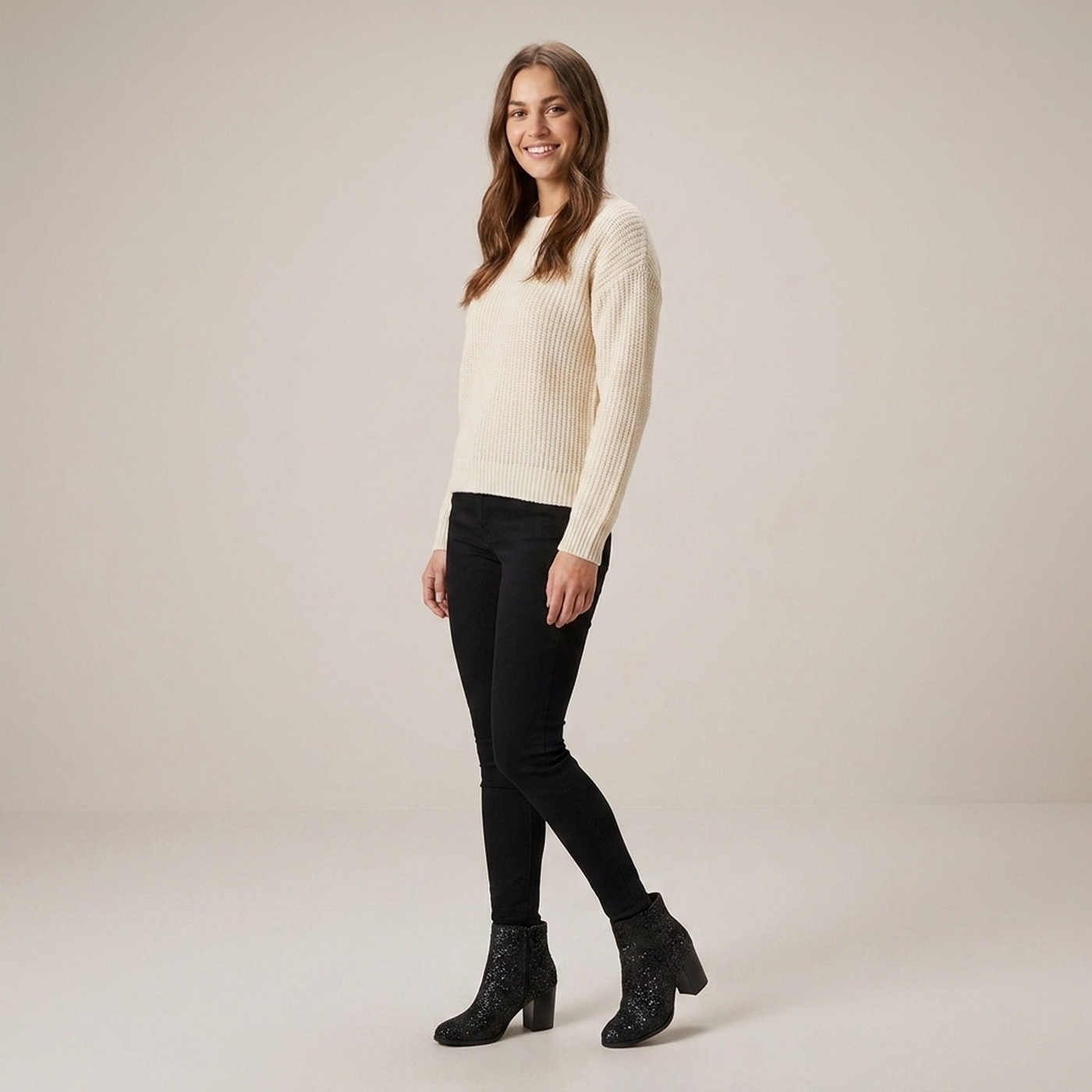 PLUXSTYLE::numise::aisling-sparkling-ankle-boots::zoom-out