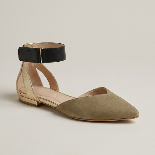 PLUXSTYLE::numise::two-tone-pointed-toe-table::closeup-hero