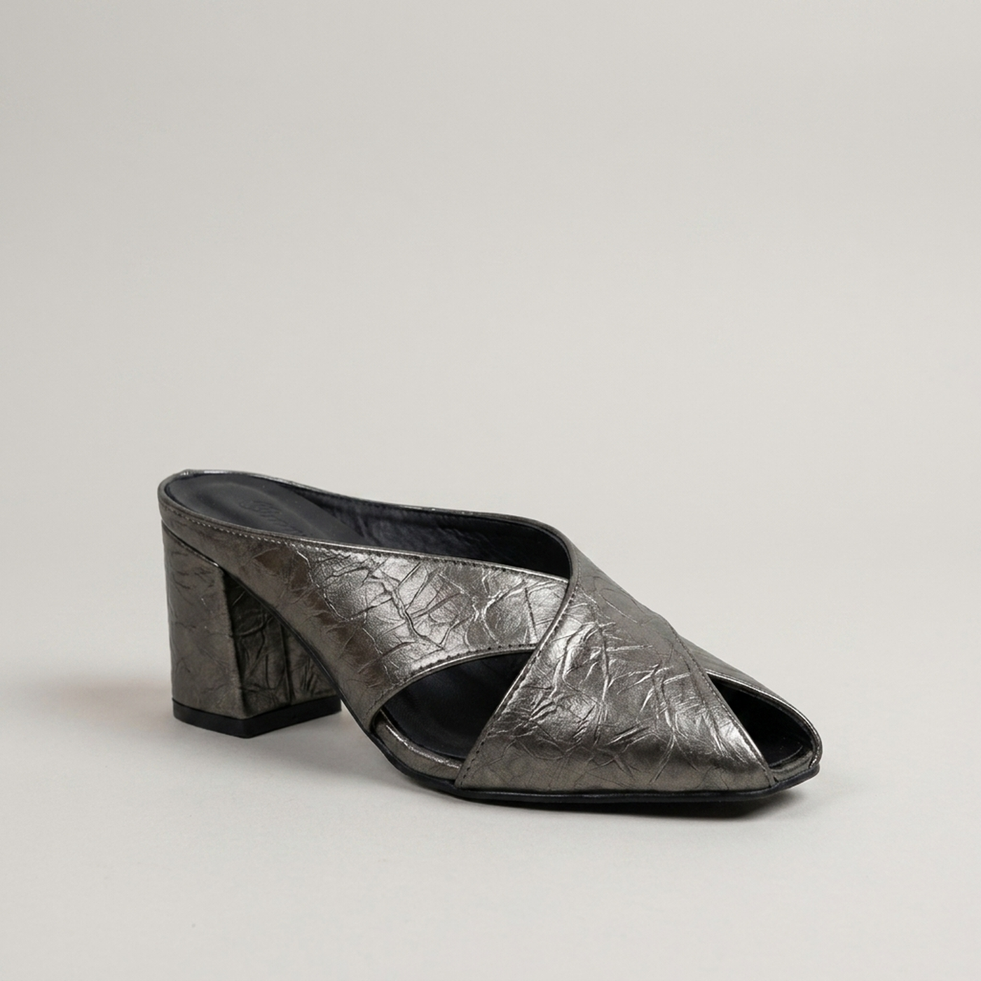 PLUXSTYLE::numise::womens-square-toe-cross-strap-mules::closeup-hero