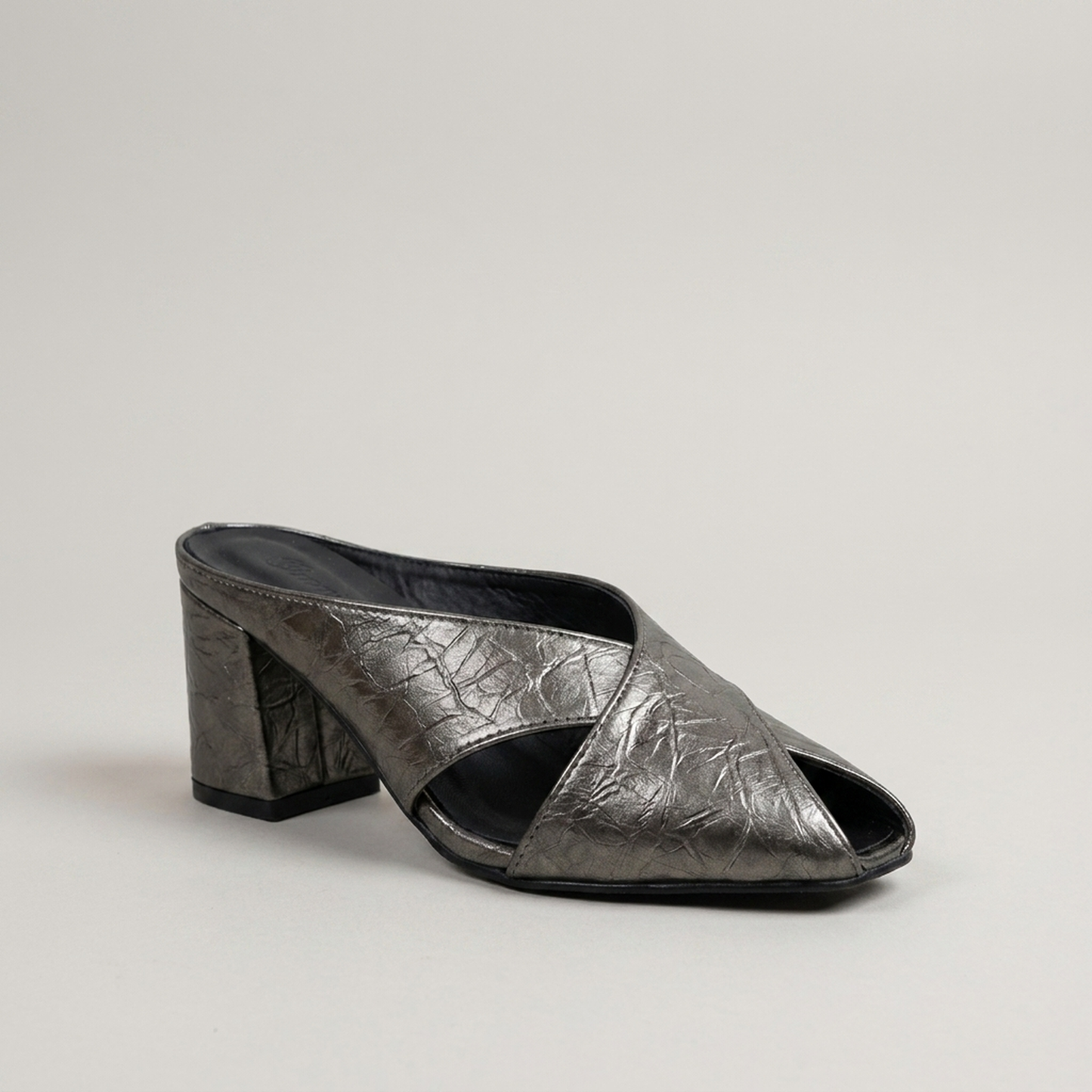 PLUXSTYLE::numise::womens-square-toe-cross-strap-mules::closeup-hero