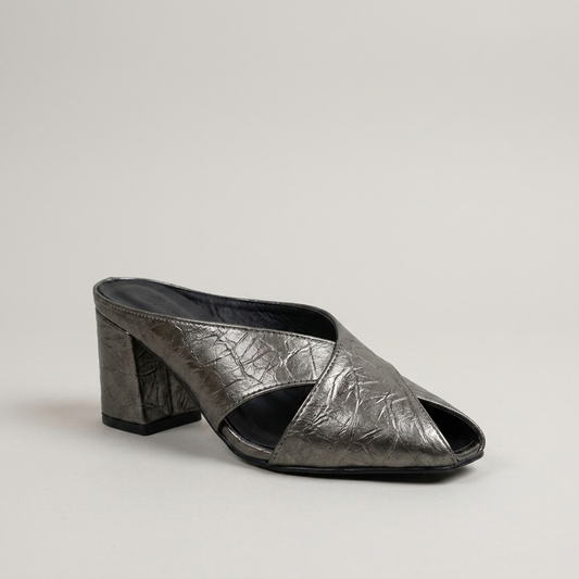 PLUXSTYLE::numise::womens-square-toe-cross-strap-mules::closeup-hero