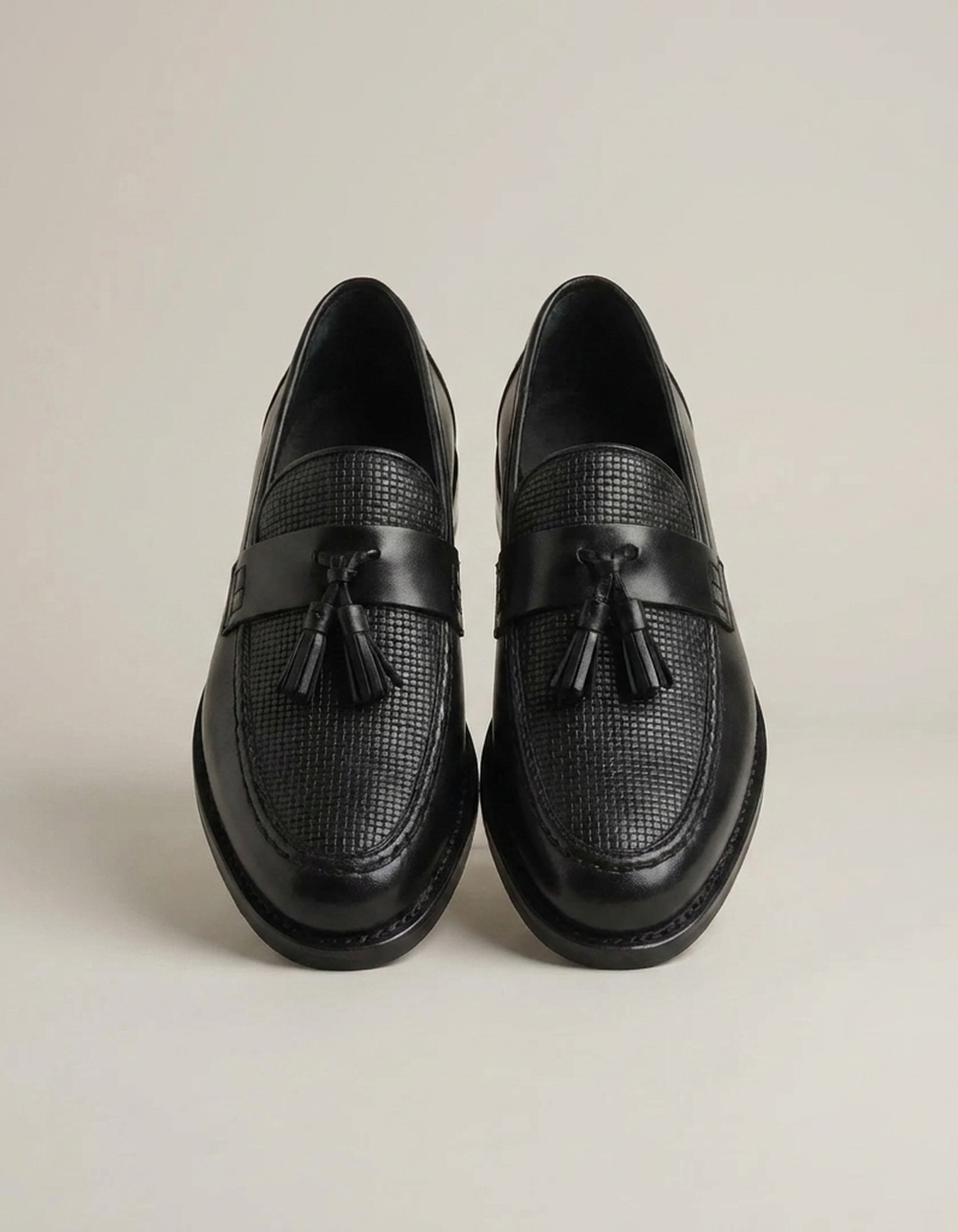 PLUXSTYLE::numise::mens-woven-tassel-slip-on-loafers::pack-black