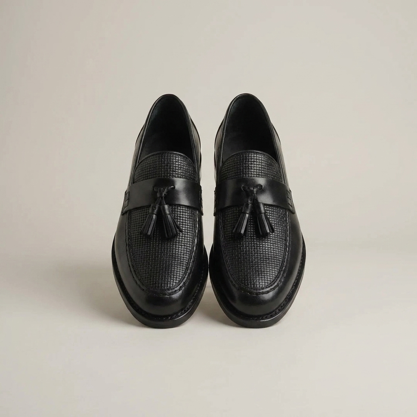 PLUXSTYLE::numise::mens-woven-tassel-slip-on-loafers::pack-black