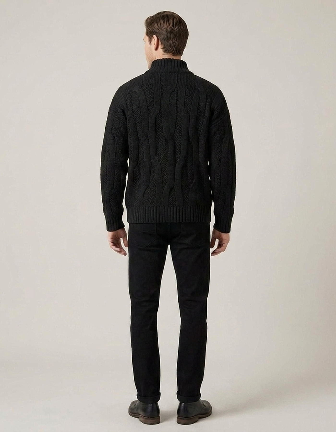 PLUXSTYLE::numise::chunky-cable-half-zip-sweater::back
