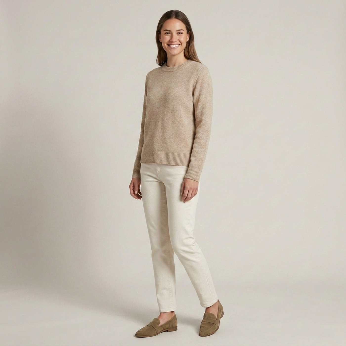 PLUXSTYLE::numise::everyday-comfort-loafers::zoom-out