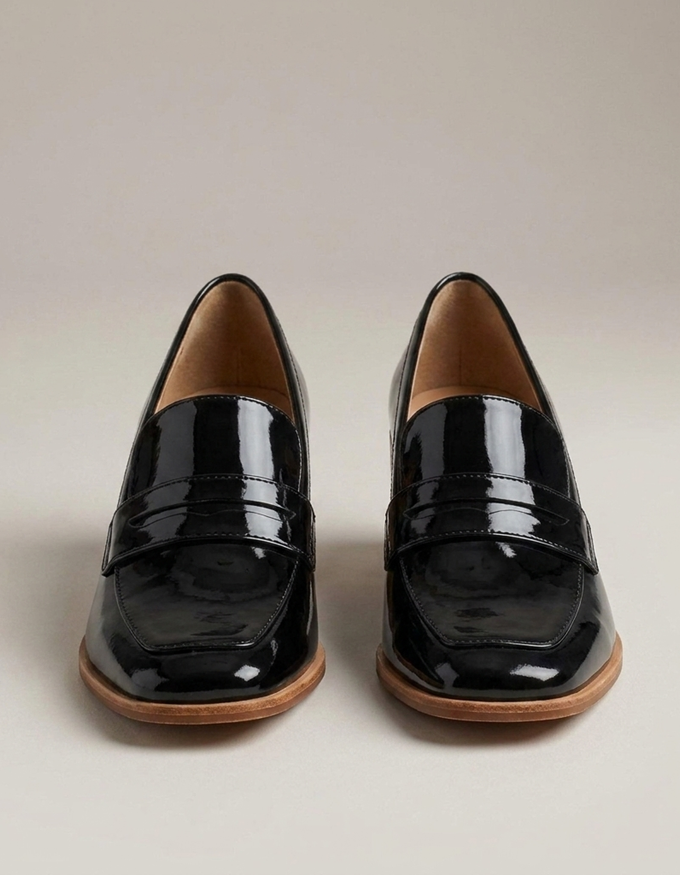 PLUXSTYLE::numise::adeline-high-shine-loafers::closeup-detail