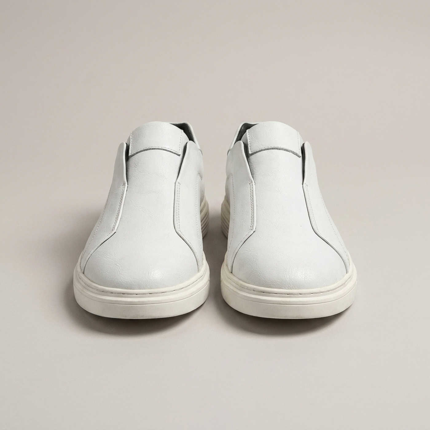 PLUXSTYLE::numise::mens-ridged-sole-slip-on-sneakers::pack-white