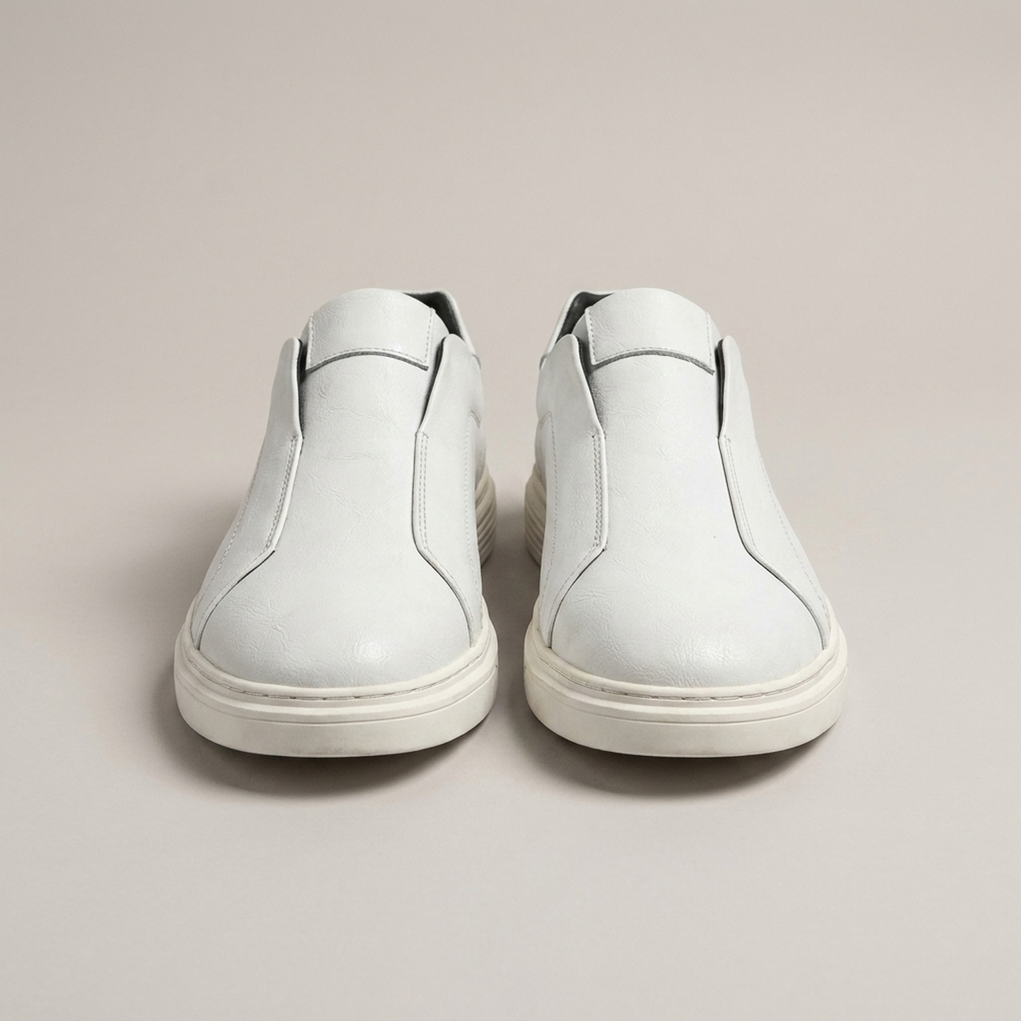 PLUXSTYLE::numise::mens-ridged-sole-slip-on-sneakers::pack-white