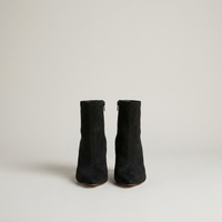 PLUXSTYLE::numise::womens-pointed-toe-zip-ankle-boots::pack-black