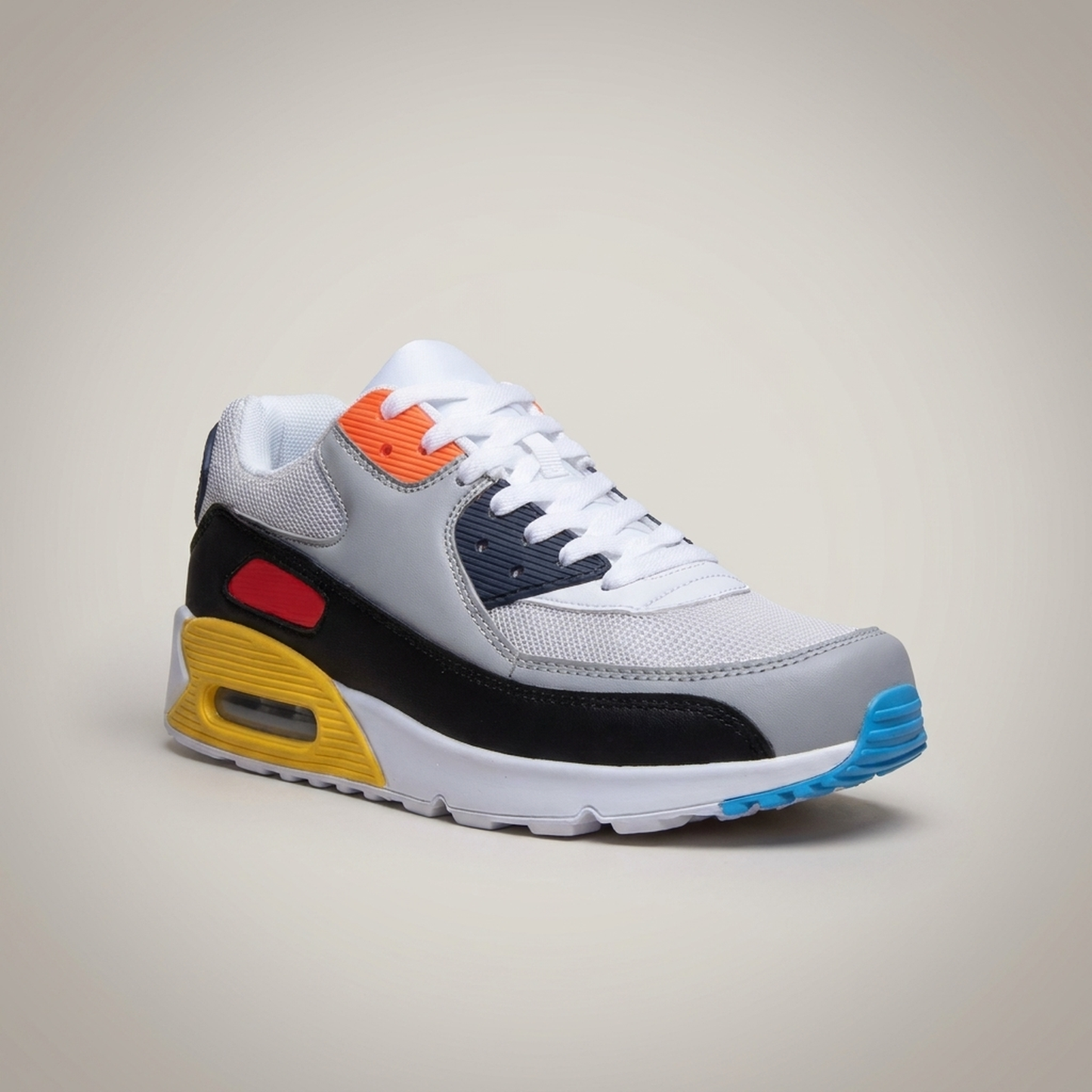 PLUXSTYLE::numise::mens-air-cushioned-walking-shoes::closeup-hero