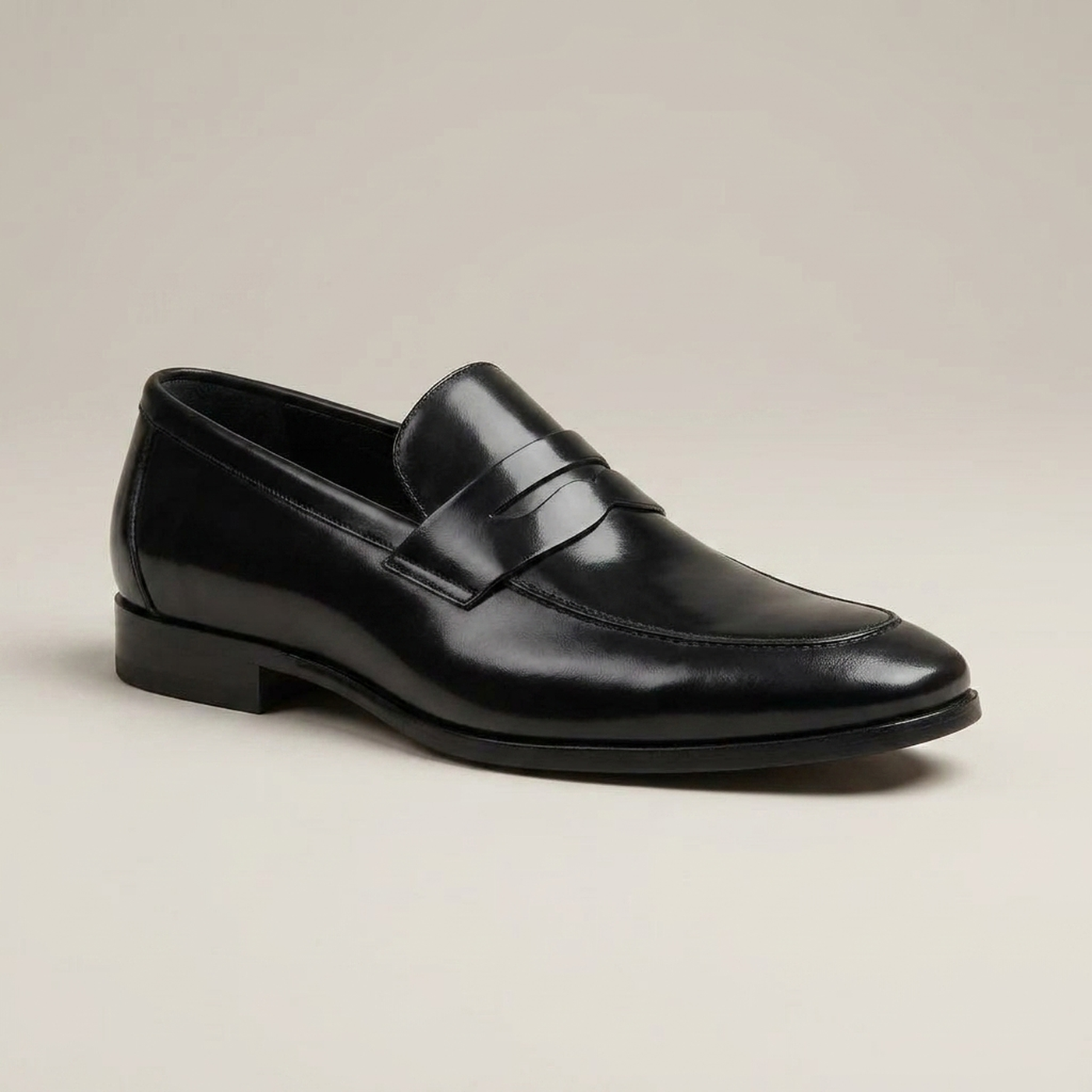 PLUXSTYLE::numise::mens-square-toe-penny-loafers::closeup-hero