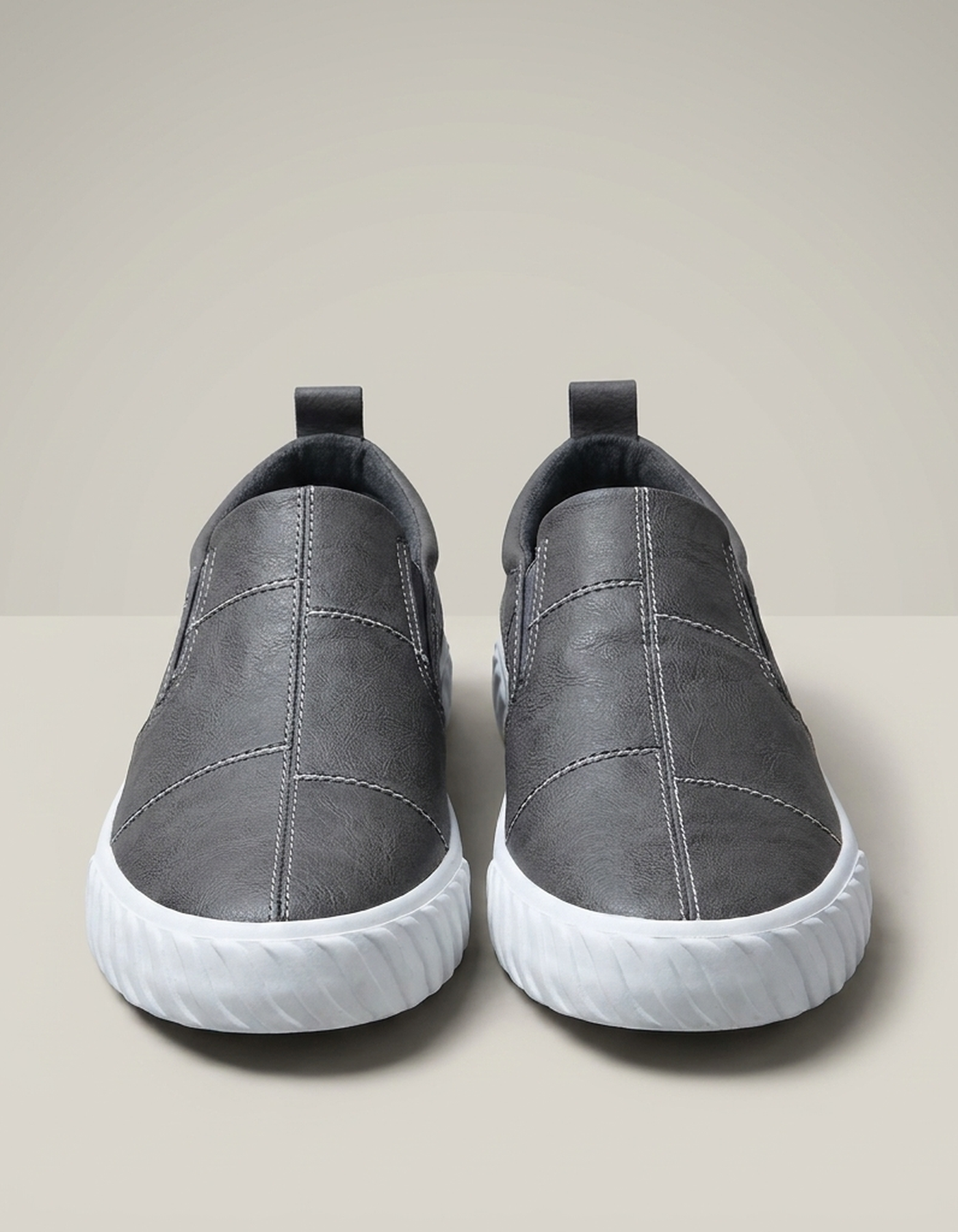 PLUXSTYLE::numise::mens-contrast-stitch-penny-loafers::pack-grey