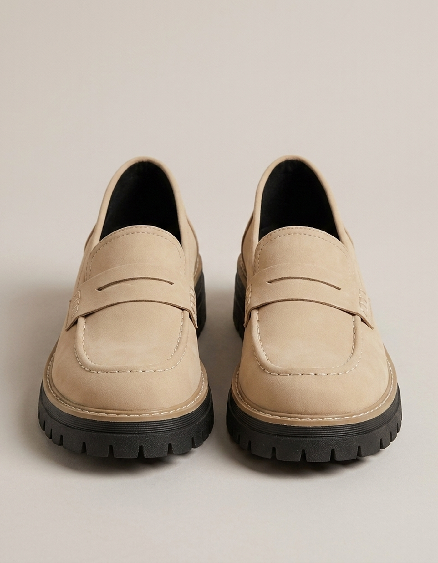 PLUXSTYLE::numise::platform-penny-loafers::pack-beige