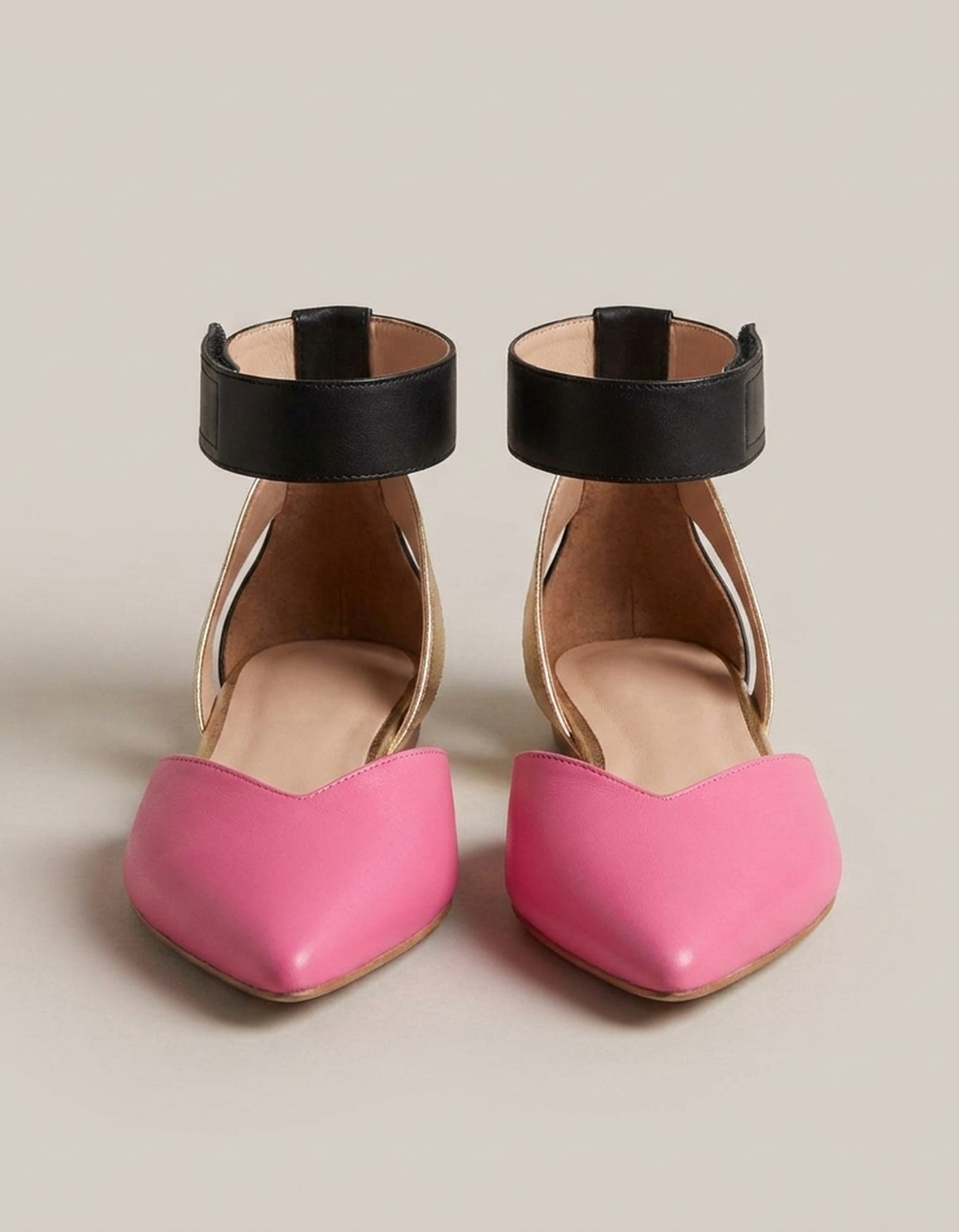 PLUXSTYLE::numise::two-tone-pointed-toe-table::pack-pink