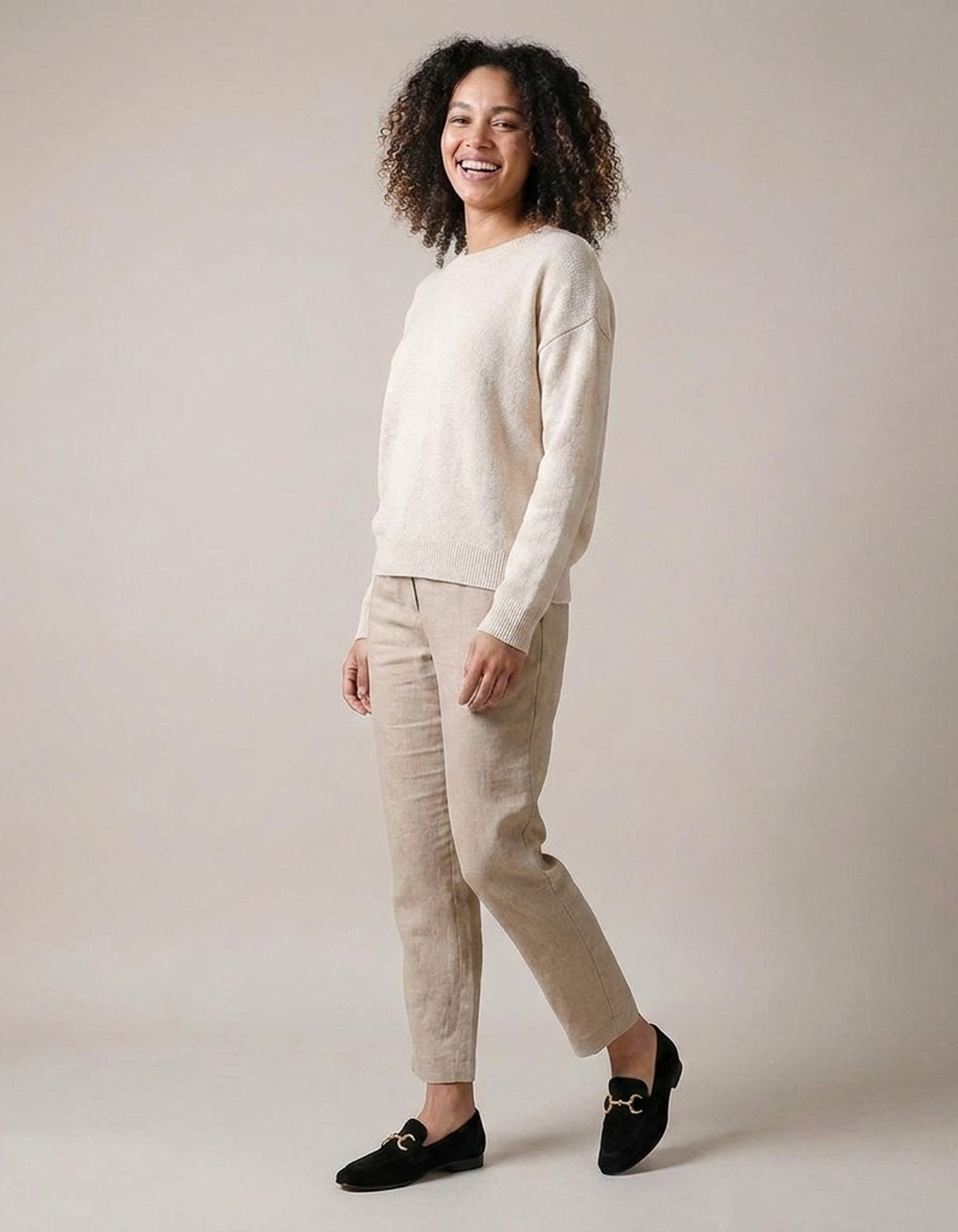 PLUXSTYLE::numise::camila-horsebit-loafers::zoom-out