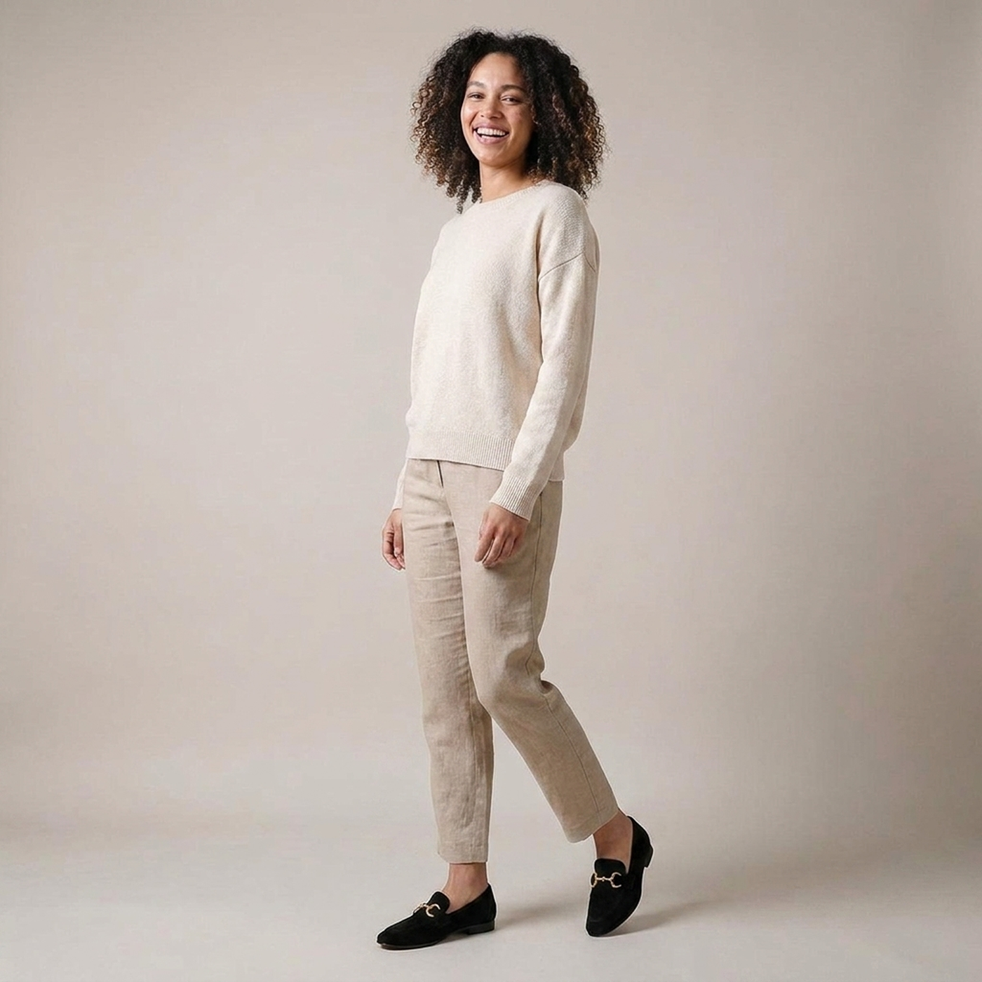 PLUXSTYLE::numise::camila-horsebit-loafers::zoom-out