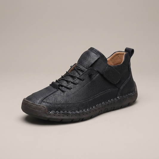 PLUXSTYLE::numise::womens-elastic-panel-trainers::closeup-hero