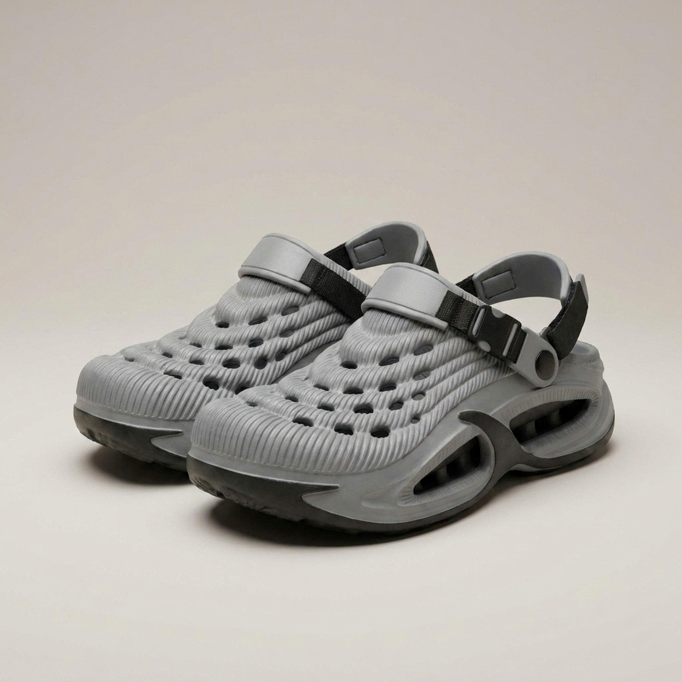PLUXSTYLE::numise::everyday-ventilated-slip-on-shoes::closeup-detail