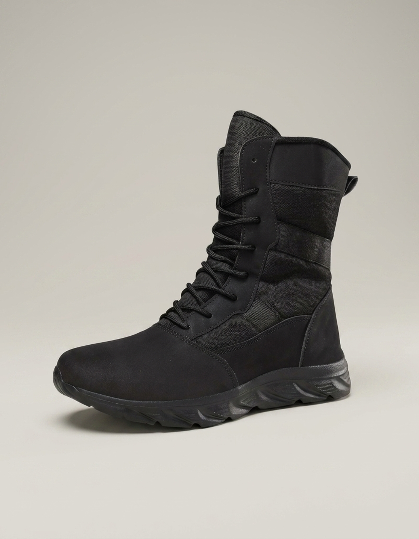 PLUXSTYLE::numise::mens-adjustable-fit-ankle-boots::closeup-hero