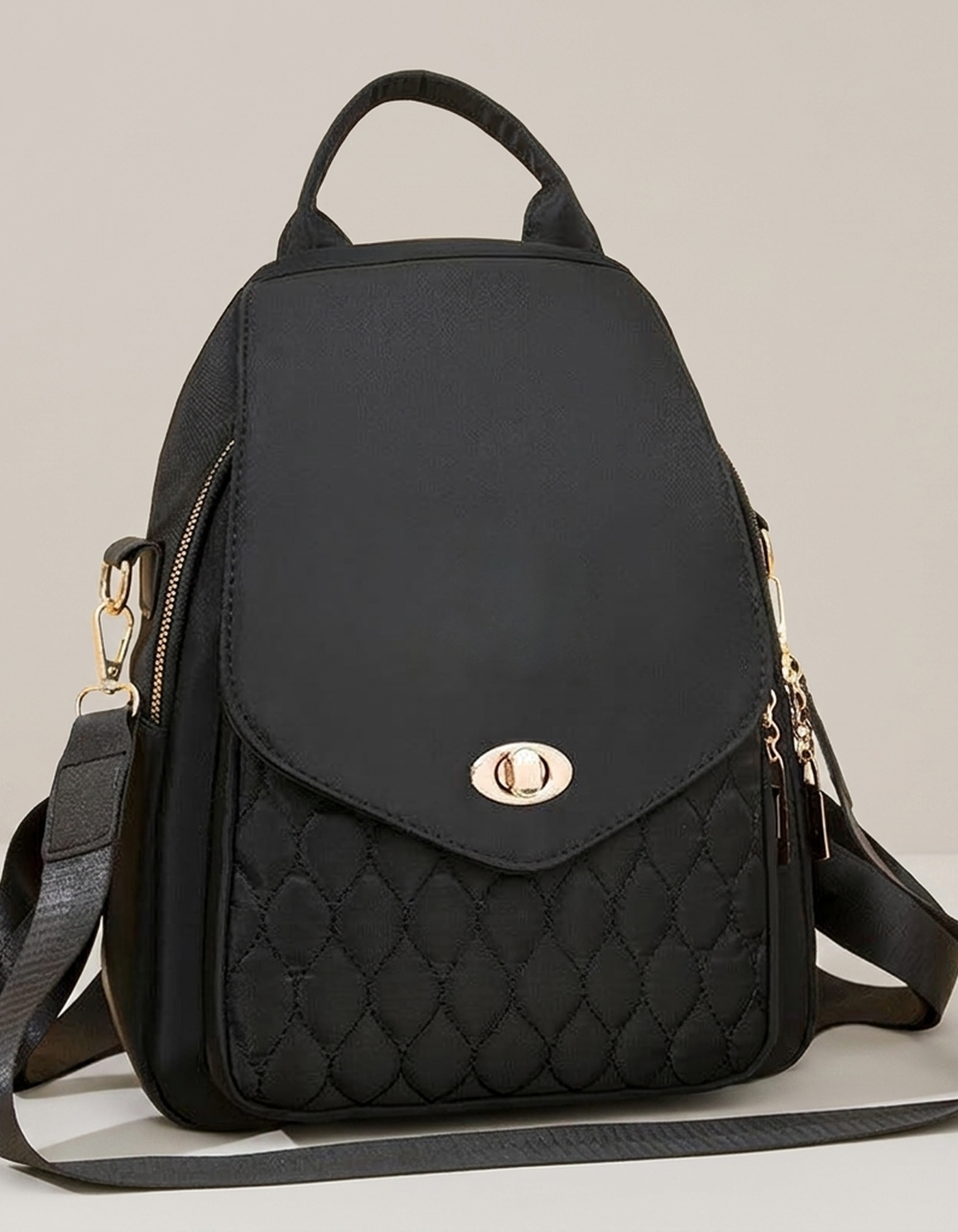 PLUXSTYLE::numise::womens-everyday-black-backpack::pack-black