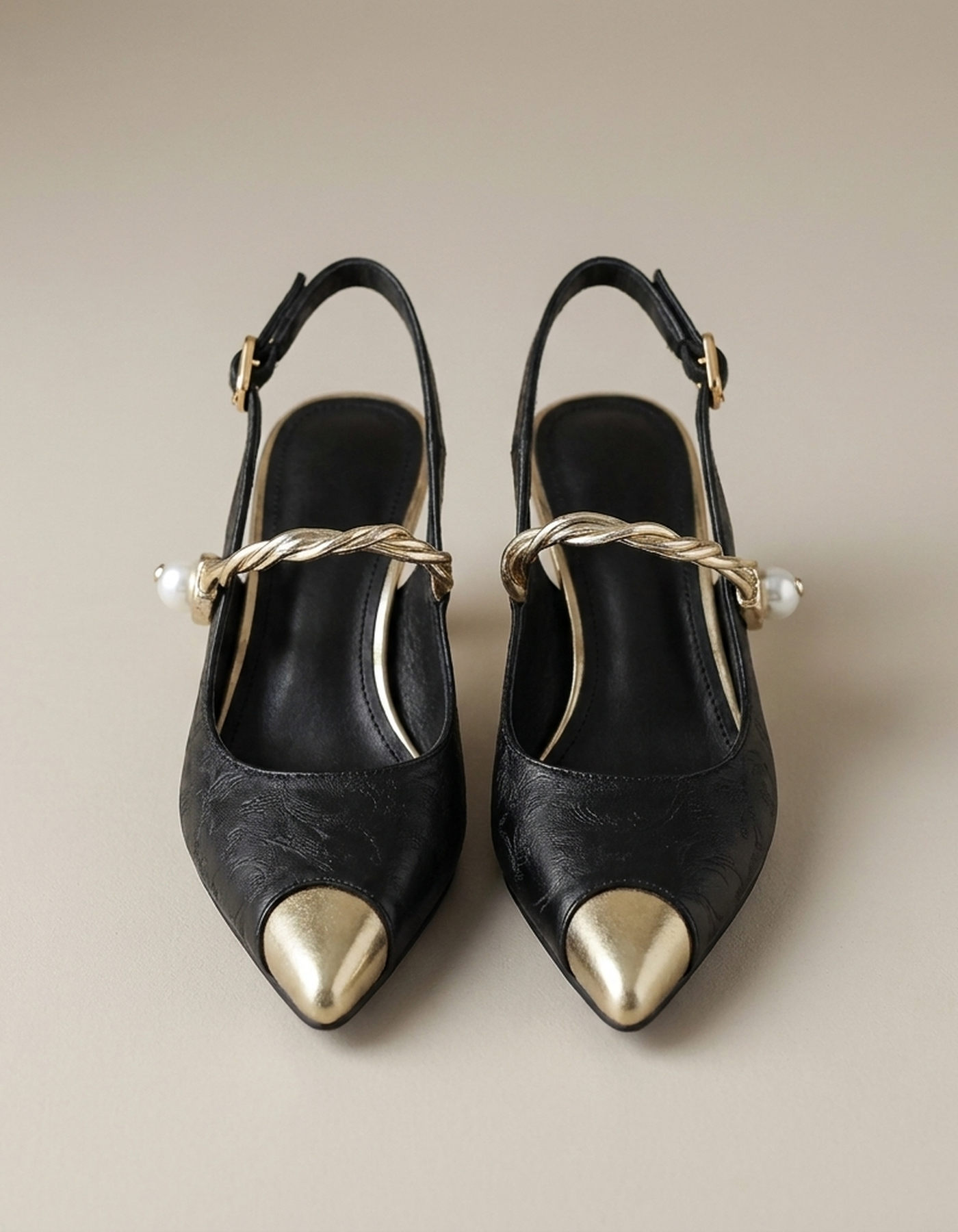 PLUXSTYLE::numise::amelie-pearl-strap-slingback-pumps::pack-black