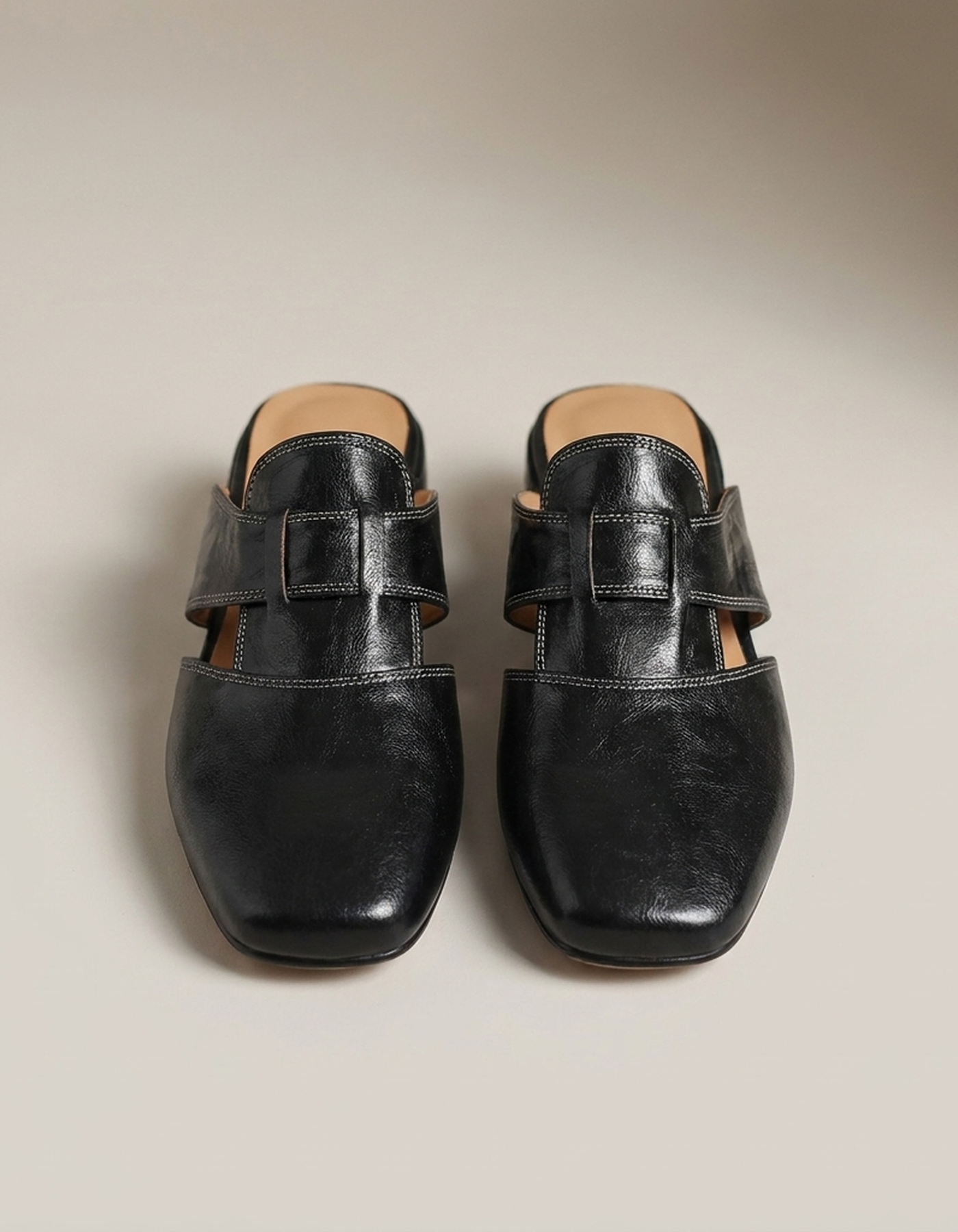 PLUXSTYLE::numise::andie-everyday-mules::pack-black