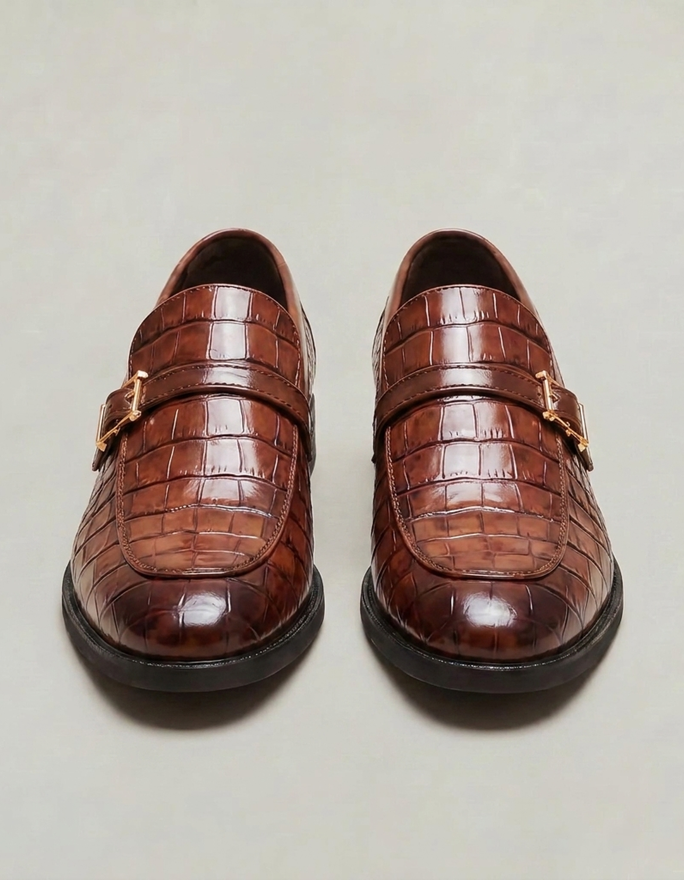 PLUXSTYLE::numise::mens-buckle-comfort-loafers::pack-light-brown