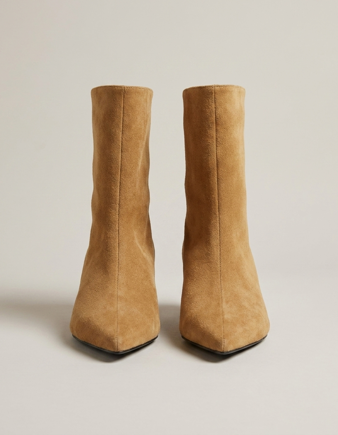 PLUXSTYLE::numise::refined-kitten-heel-ankle-boots::pack-camel