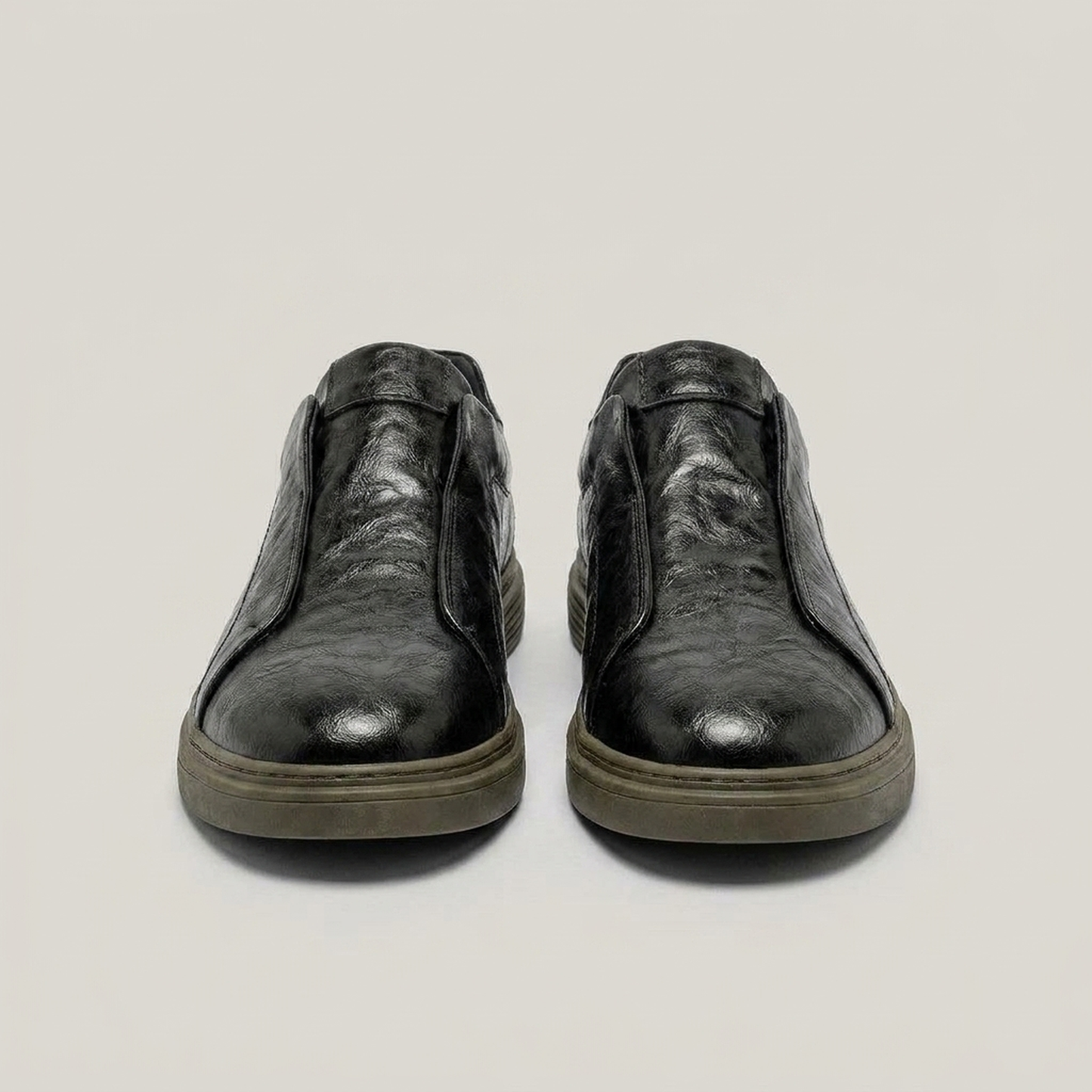PLUXSTYLE::numise::mens-ridged-sole-slip-on-sneakers::pack-black