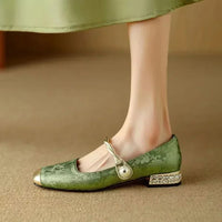 PLUXSTYLE::numise::everyday-mary-jane-shoes::lifestyle-keep-2