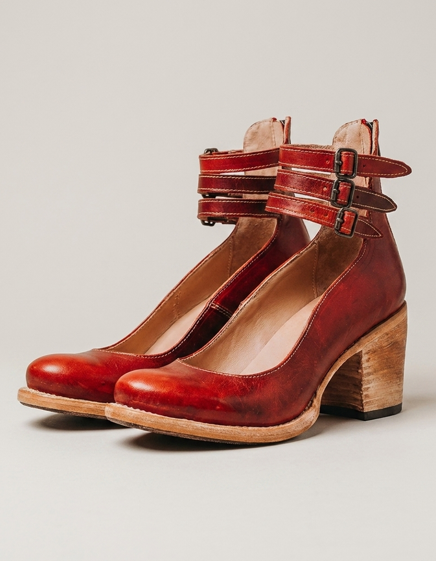 PLUXSTYLE::numise::strappy-block-heel-ankle-boots::pack-red