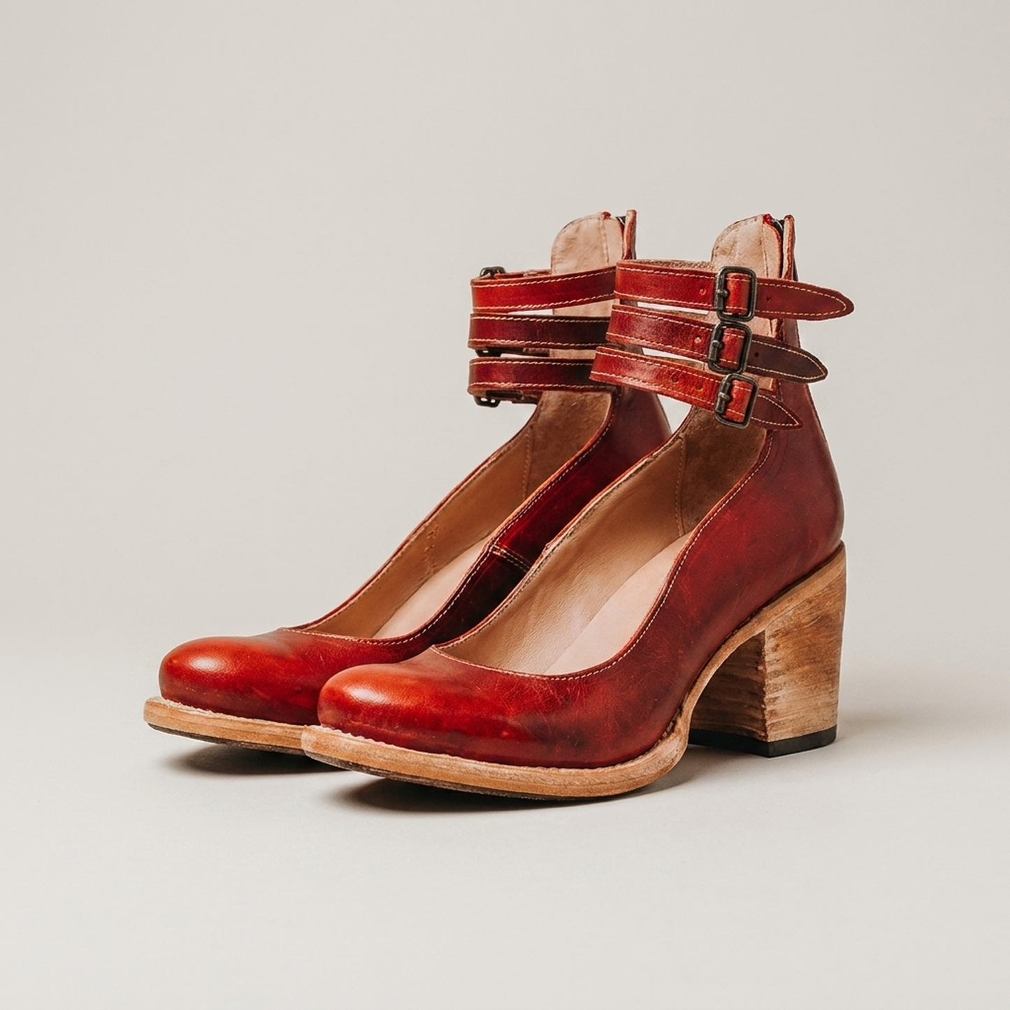 PLUXSTYLE::numise::strappy-block-heel-ankle-boots::pack-red